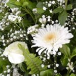 arreglo floral blanco
