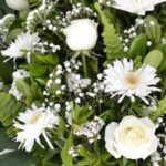arreglo floral blanco