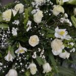 arreglo floral blanco
