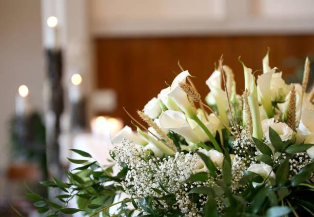 arreglo floral blanco