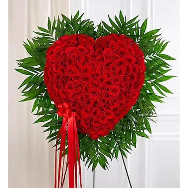 Corona fúnebre corazón de rosas rojas