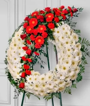 Corona fúnebre de margaritas blancas con gerberas, rosas, claveles rojos CF17